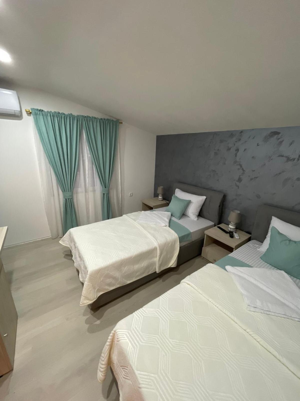 Apartments Zejak Mitrovici  Eksteriør bilde